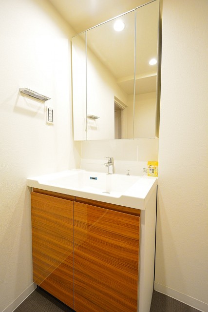 西麻布ハイツ　洗面台
