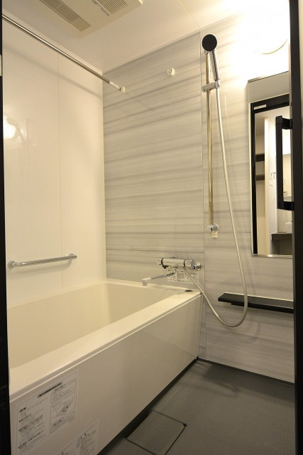 クレール島津山　バスルーム