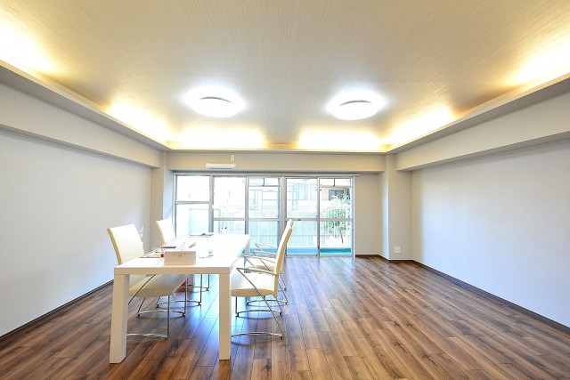 シャトー赤坂台　20.1帖LDK