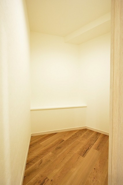 フォルスコート目黒大橋　納戸