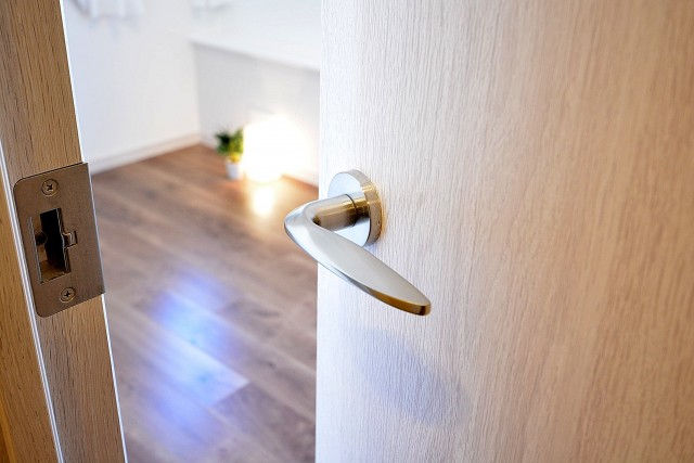 フォルスコート目黒大橋　5.0帖洋室ドア