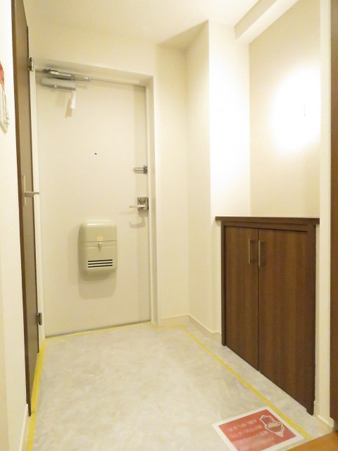 アイビハイツ南品川　玄関ホール