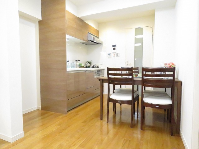 近鉄ハイツ魚籃坂　LDK約10.1帖