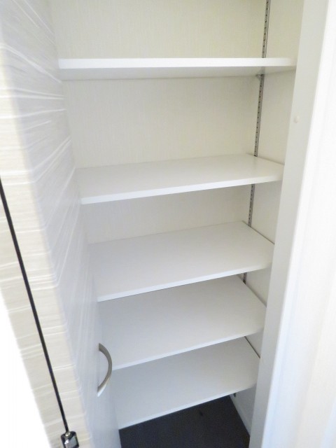 ニュー上馬マンション　シューズBOX