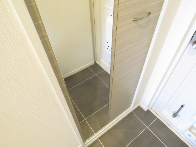 ニュー上馬マンション　シューズBOX