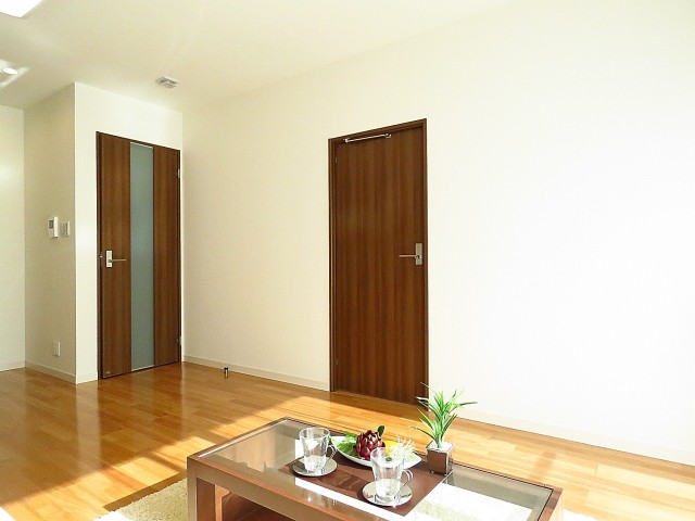 学芸大学グリーンハイツ　洋室扉