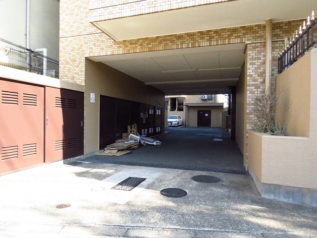 学芸大学グリーンハイツ　ゴミ置き場