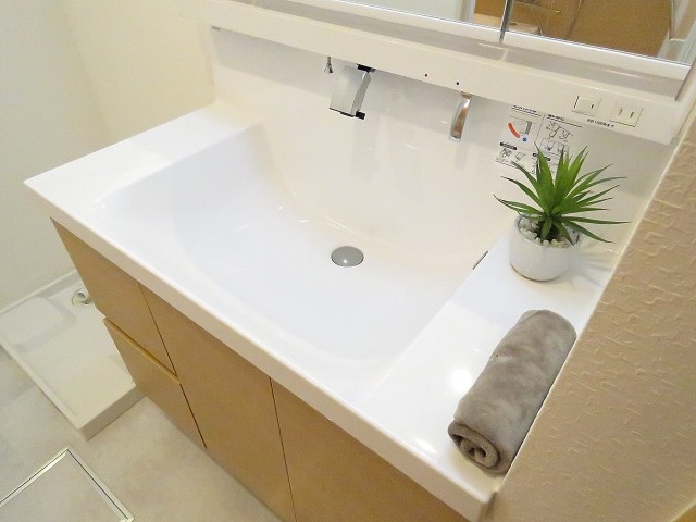 レック芝公園マンション　洗面化粧台