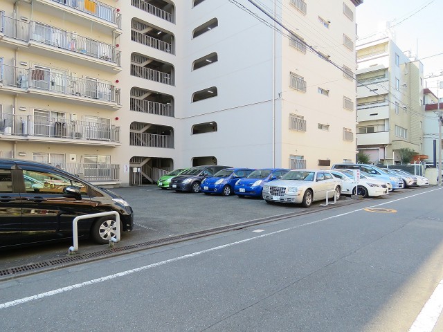 ニューハイツ大森　駐車場
