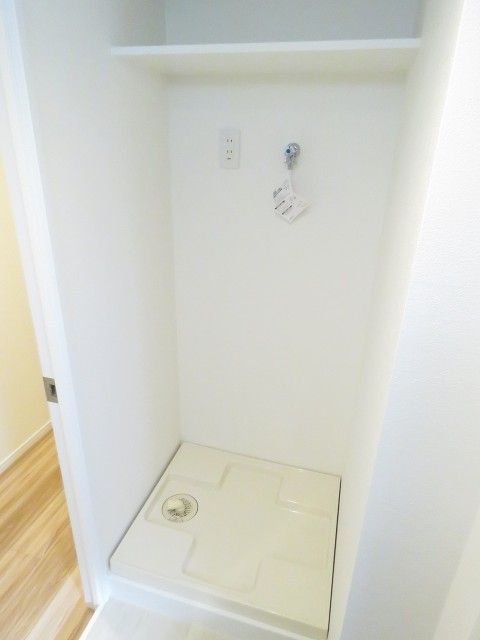 駒沢コーポラス　洗濯機置場