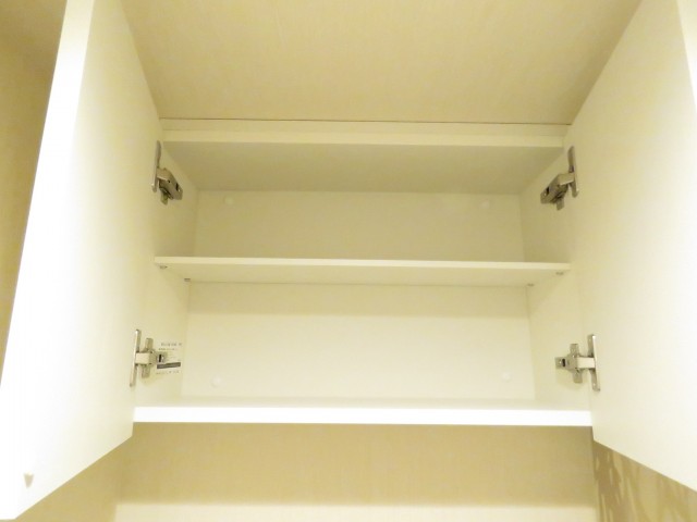 駒沢コーポラス　トイレ収納