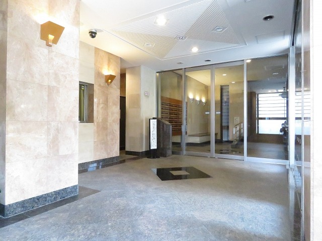 コスモ中目黒　エントランス