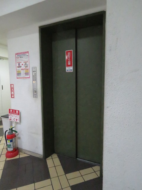 ヴェラハイツ新宿　エレベーター