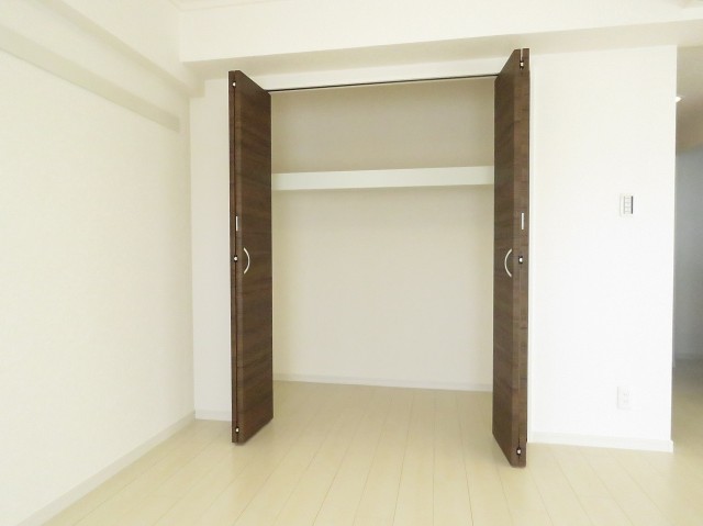 アールヴェール碑文谷　ＬＤＫ収納