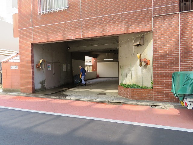 日興パレス大森　ゴミ置場