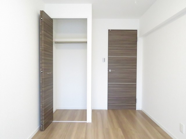 クラウン築地　洋室約5.0帖