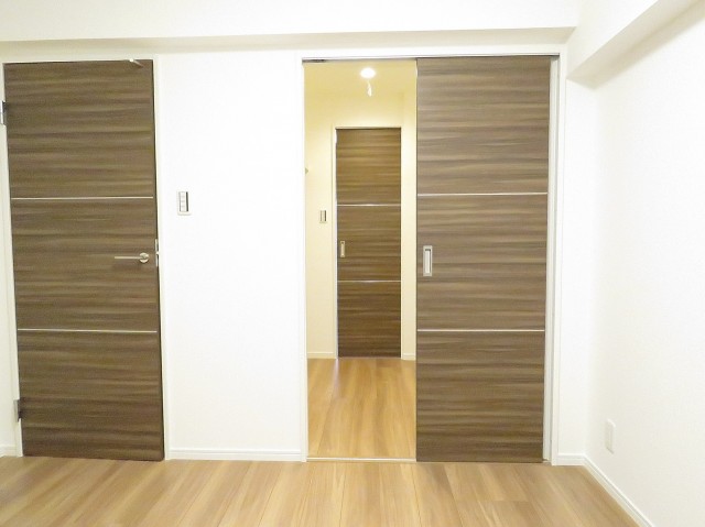 クラウン築地　洋室約5.1帖