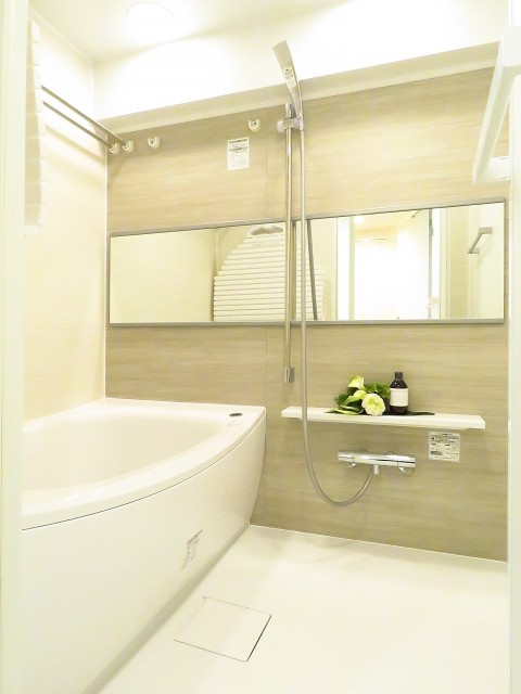 秀和第二神宮レジデンス　バスルーム