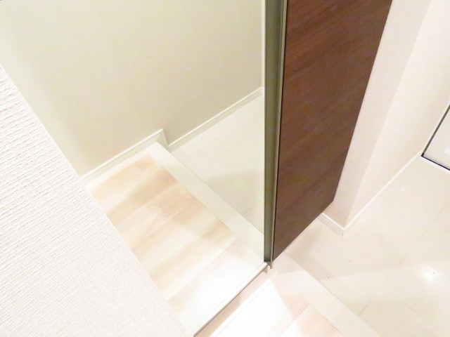 秀和参宮橋レジデンス　シューズBOX