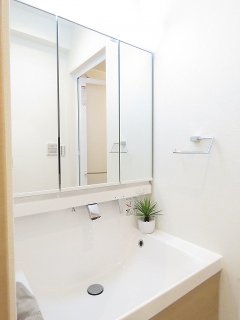 シャトレー駒沢　洗面化粧台