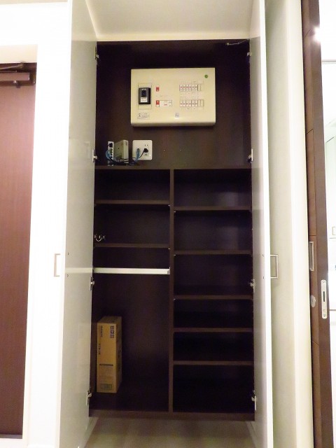 シティハウス代々木参宮橋　シューズBOX