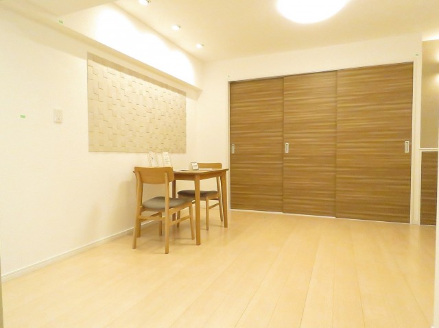 マンション都立大　ＬＤＫ約10.4帖
