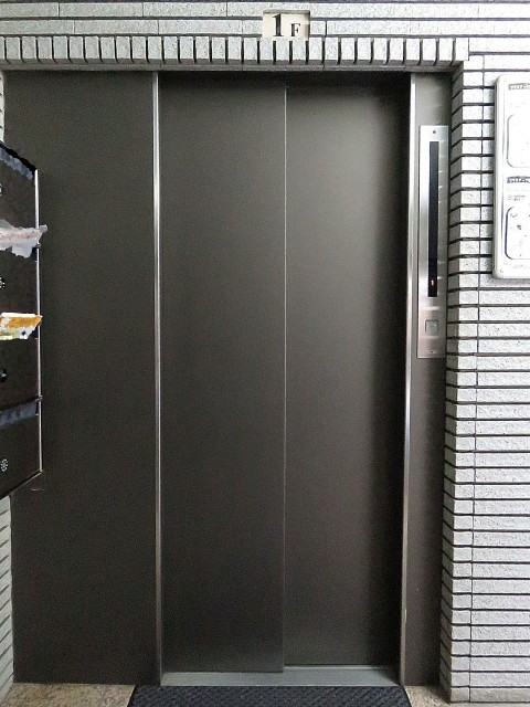 マンション都立大　エレベーター