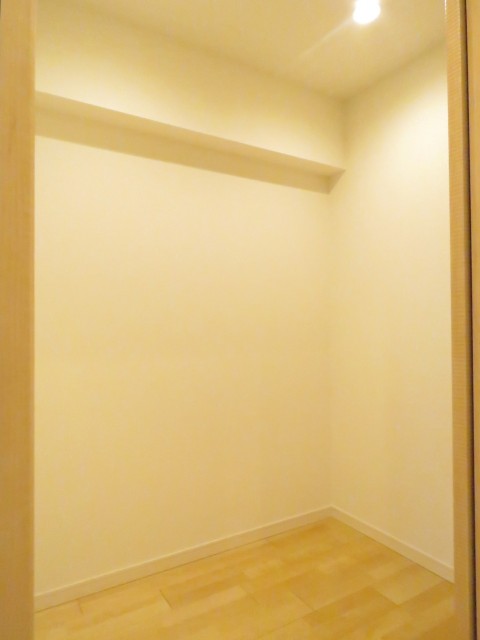 駒沢ガーデンハイツ　納戸