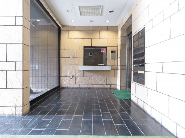 ロイヤルステージ大塚　エントランス