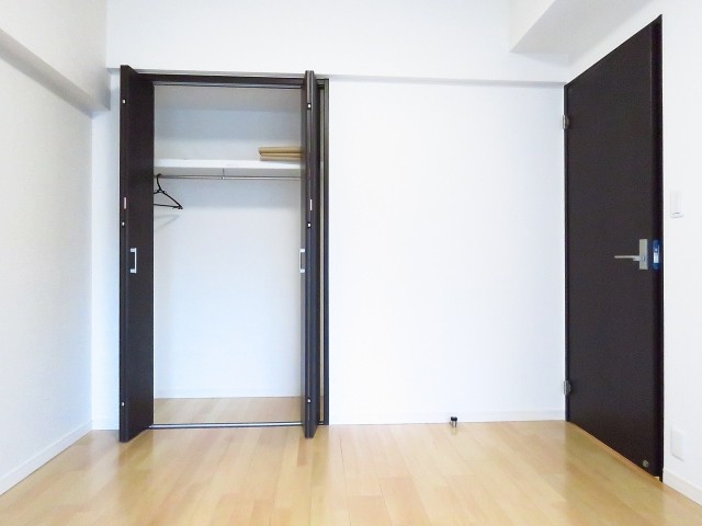 朝日広尾マンション　洋室約6.2帖