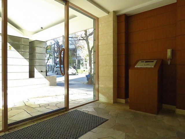 マートルコート恵比寿南Ⅱ　エントランス