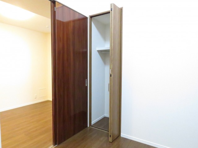 ノア南麻布　洋室約4.3帖