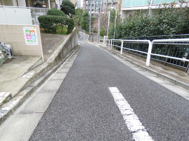 東武ハイライン高輪　前面道路
