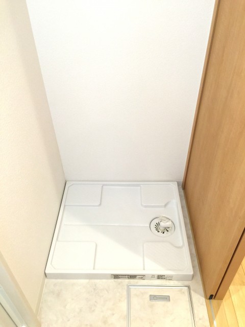 五反田南ハイツ　洗濯機置場