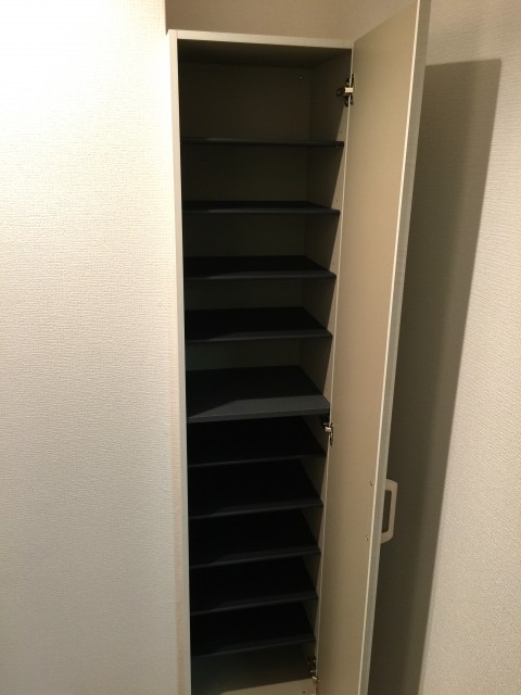 クレール島津山　シューズボックス