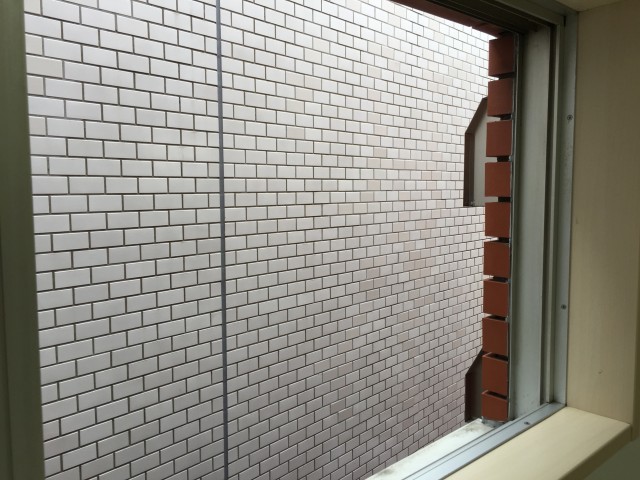 クレール島津山　洋室約6帖開口部