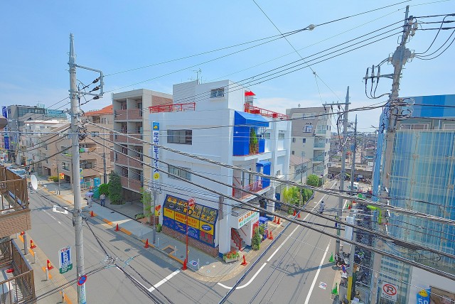 シャンボール尾山台　バルコニー