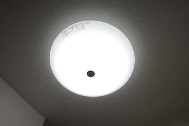 秀和目黒駅前レジデンス 玄関