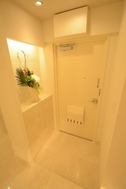ハイホーム御殿山 玄関