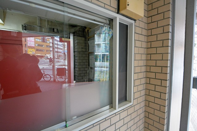 西麻布ハイツ701号室 エントランス