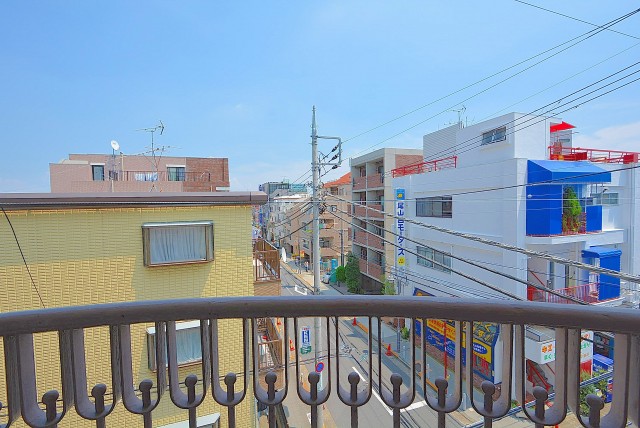 シャンボール尾山台　バルコニー