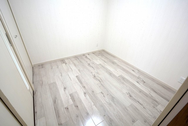 ライオンズマンション飯田橋 洋室