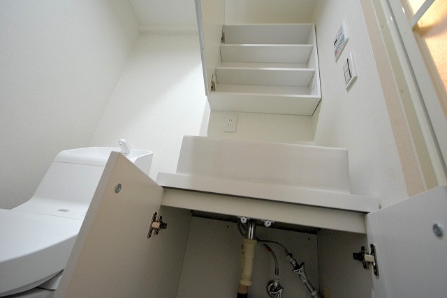 秀和第二神宮レジデンス サニタリー (6)