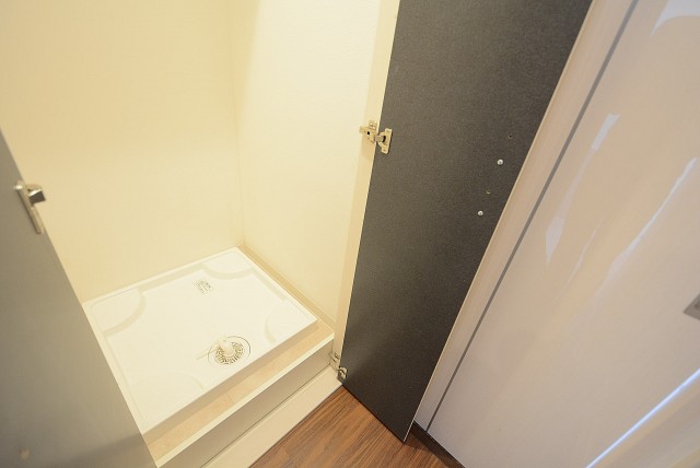 シャンボール尾山台　洗濯機置場