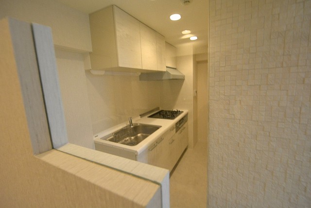 西麻布ハイツ701号室 キッチン