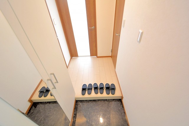 ルモン広尾 玄関