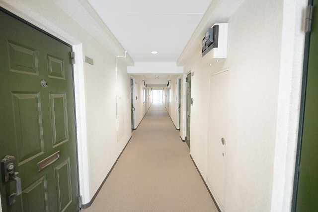 インペリアル赤坂フォラム 内廊下