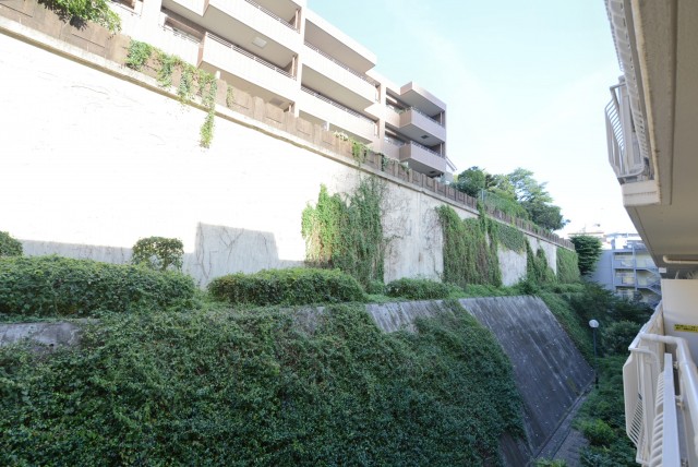 ハイホーム御殿山 バルコニー