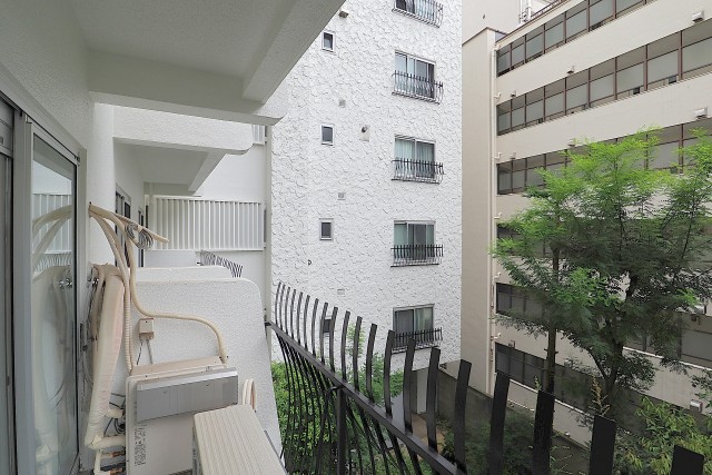 秀和参宮橋レジデンス バルコニー