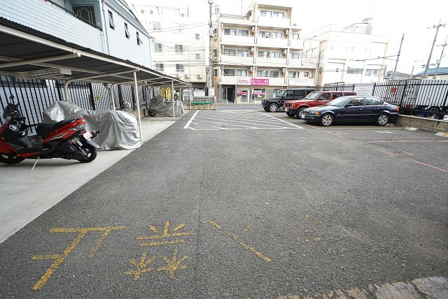 駒沢コーポラス エントランス (3)